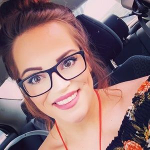 Meet your Posher, Marlana